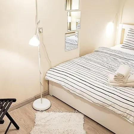 Filinhome Oktogon Apartment *